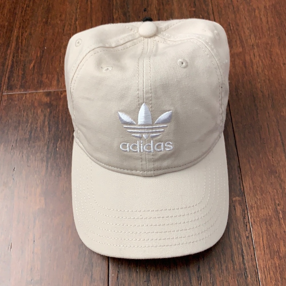 Adidas Relaxed strap back